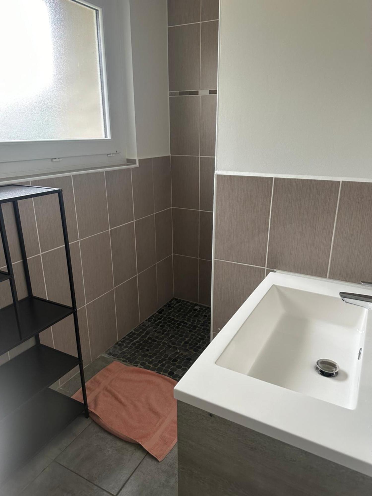 Chez Margotte Panzió Fontguenand Kültér fotó